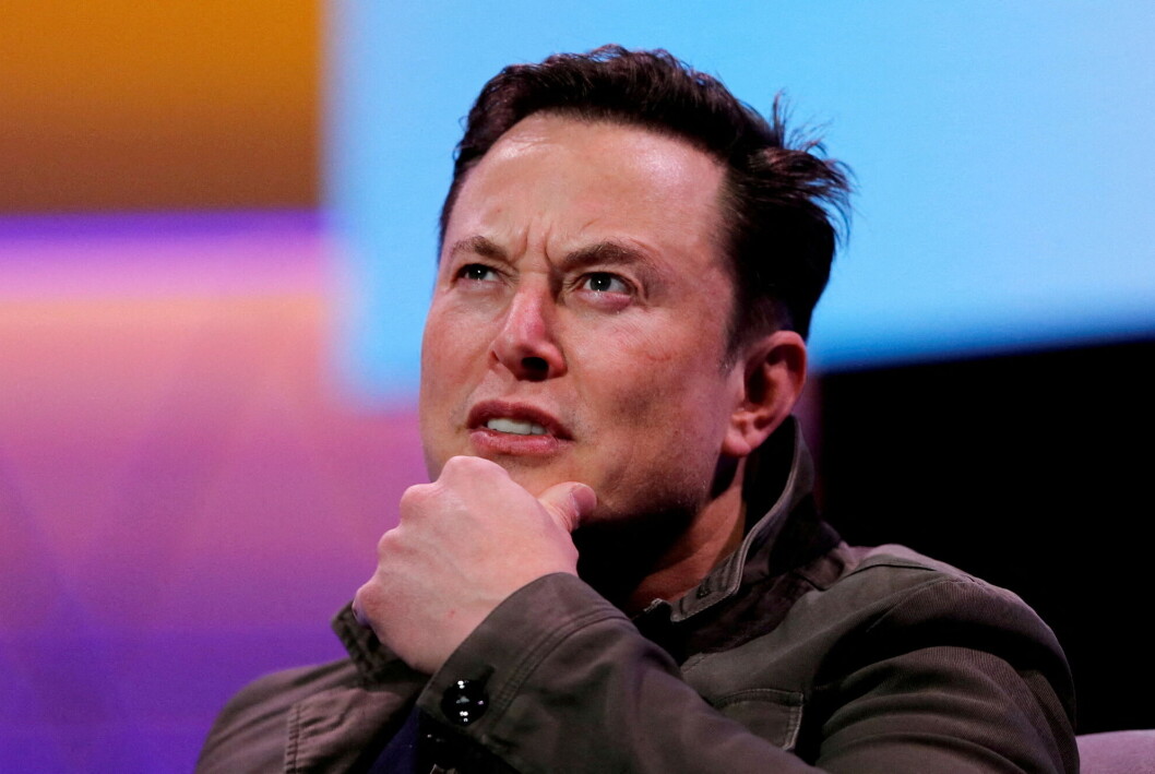 Elon Musk vil bruke over 375 milliarder kroner på å skaffe seg full kontroll over Twitter, men flere store aksjonærer avviser budet hans. Elon Musk vil bruke over 375 milliarder kroner på å skaffe seg full kontroll over Twitter, men flere store aksjonærer avviser budet hans.