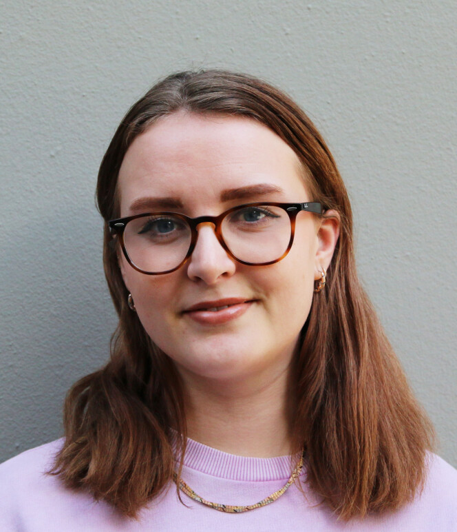 – Det er fint å skrive for målgruppen Klar Tale treffer, sier Nikolea Solstad. – Det er fint å skrive for målgruppen Klar Tale treffer, sier Nikolea Solstad.