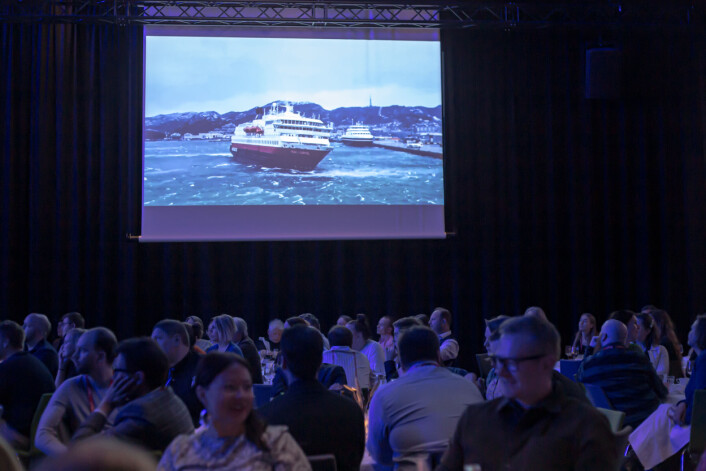 Hurtigruten hadde smitteutbrudd i 2o2o. Hurtigruten hadde smitteutbrudd i 2o2o.