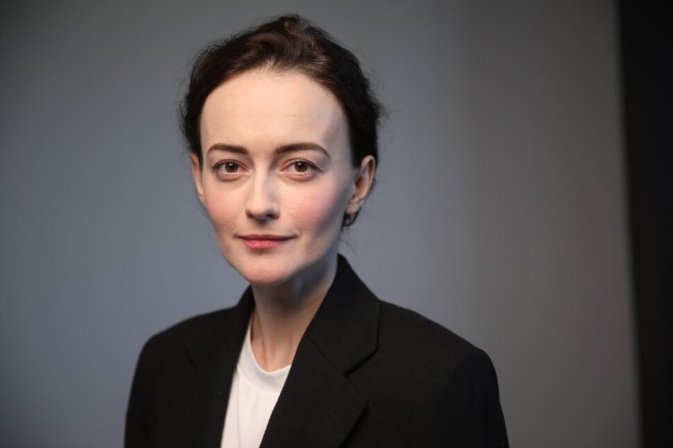 Redaktør i Kyiv Independent, Olga Rudenko, forteller om å dekke krig i eget land, med medarbeidere som har familie eksempelvis i Butsja. Redaktør i Kyiv Independent, Olga Rudenko, forteller om å dekke krig i eget land, med medarbeidere som har familie eksempelvis i Butsja.