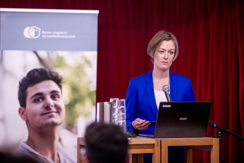 Kultur- og likestillingsminister Anette Trettebergstuen taler under lansering av rapport om hatefulle ytringer om muslimer på sosiale medier på Litteraturhuset i Oslo. Kultur- og likestillingsminister Anette Trettebergstuen taler under lansering av rapport om hatefulle ytringer om muslimer på sosiale medier på Litteraturhuset i Oslo.