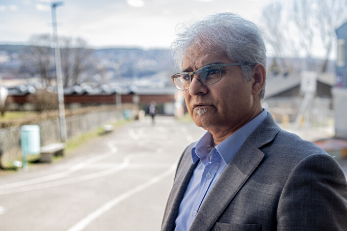 Atta Ansari med Grorudalen i bakgrunnen. Her har han vært bosatt like lenge som han begynte å jobbe for NRK, i over 30 år. Atta Ansari med Grorudalen i bakgrunnen. Her har han vært bosatt like lenge som han begynte å jobbe for NRK, i over 30 år.