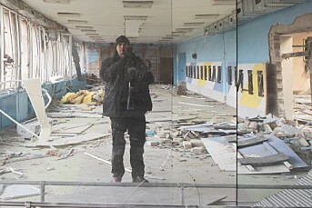 Anders Hammer la igjen den skuddsikre vesten i Norge etter syv uker i Ukraina. Nå er han i Kabul