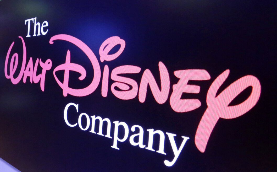 Disneys overskudd var nesten halvert i forrige kvartal sammenlignet med samme periode i 2021, mye grunnet penger selskapet brukte for å gjøre eget innhold eksklusivt til strømmetjenesten Disney+. Disneys overskudd var nesten halvert i forrige kvartal sammenlignet med samme periode i 2021, mye grunnet penger selskapet brukte for å gjøre eget innhold eksklusivt til strømmetjenesten Disney+.