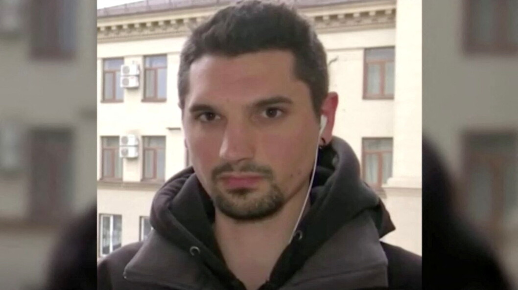 Journalist Frederic Leclerc-Imhoff, som ble drept i Ukraina mandag, på et bilde offentliggjort av TV-stasjonen BFM TV. Journalist Frederic Leclerc-Imhoff, som ble drept i Ukraina mandag, på et bilde offentliggjort av TV-stasjonen BFM TV.