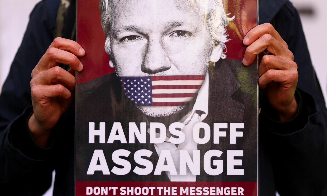 Julian Assange utnevnt til æresmedlem i Norsk PEN