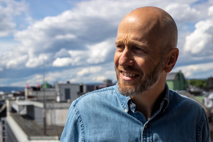 Kommersiell direktør Marius Zachariasen synes det er spennende at de havnet i nettopp Akersgata. Kommersiell direktør Marius Zachariasen synes det er spennende at de havnet i nettopp Akersgata.