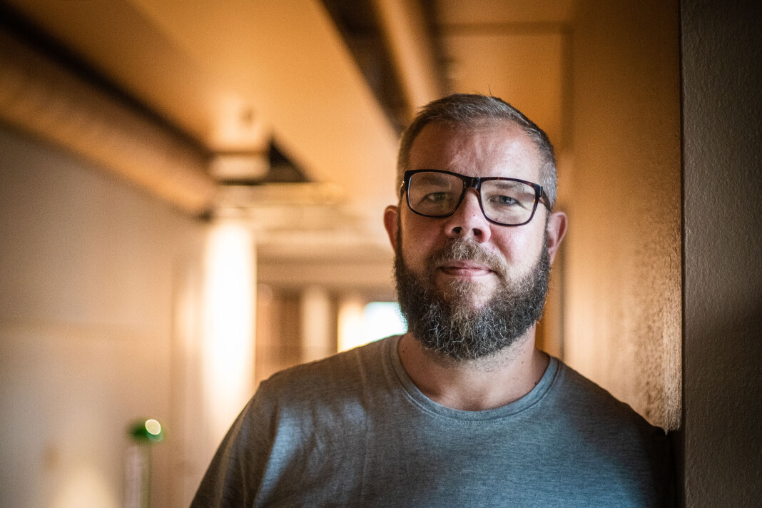 Daglig leder Christian Fure forteller at det tar tid å bygge opp en avis som Natt & Dag uten masse penger i ryggen. Daglig leder Christian Fure forteller at det tar tid å bygge opp en avis som Natt & Dag uten masse penger i ryggen.