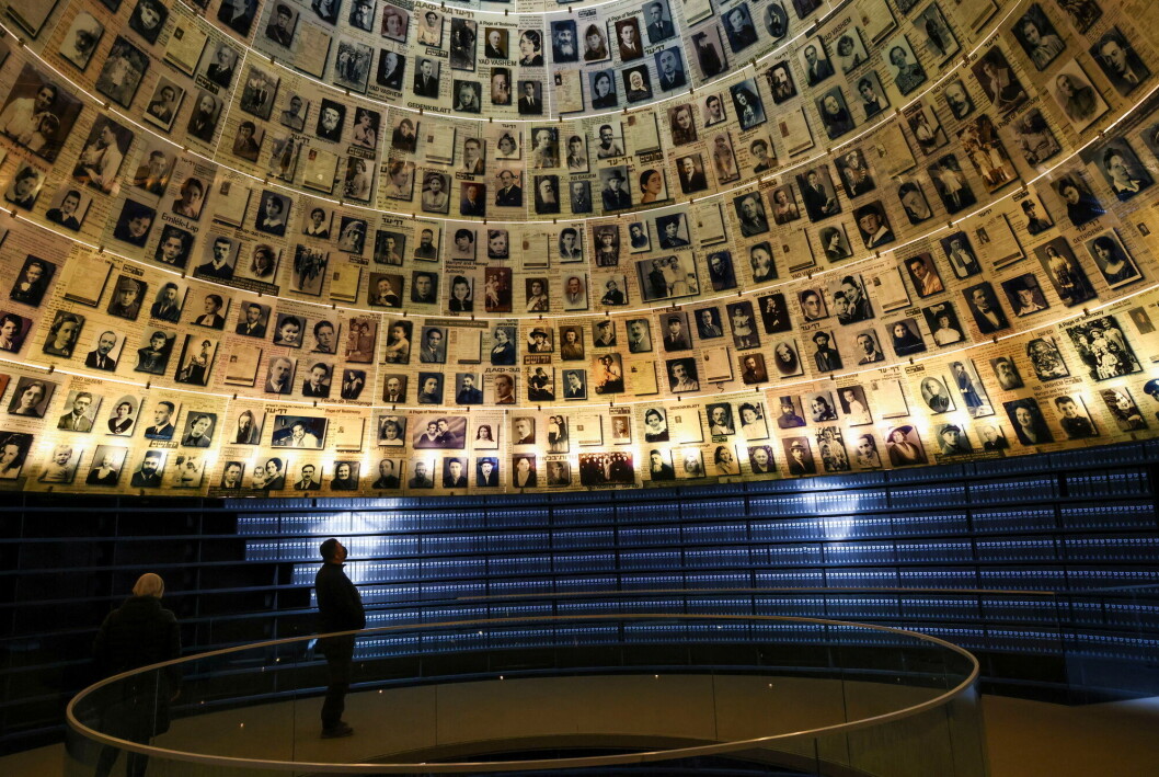 Raumnes-redaktør Fred C. Gjestad besøkte i sommer Yad Vashem, holocaust-minnestedet i Jerusalem. Raumnes-redaktør Fred C. Gjestad besøkte i sommer Yad Vashem, holocaust-minnestedet i Jerusalem.