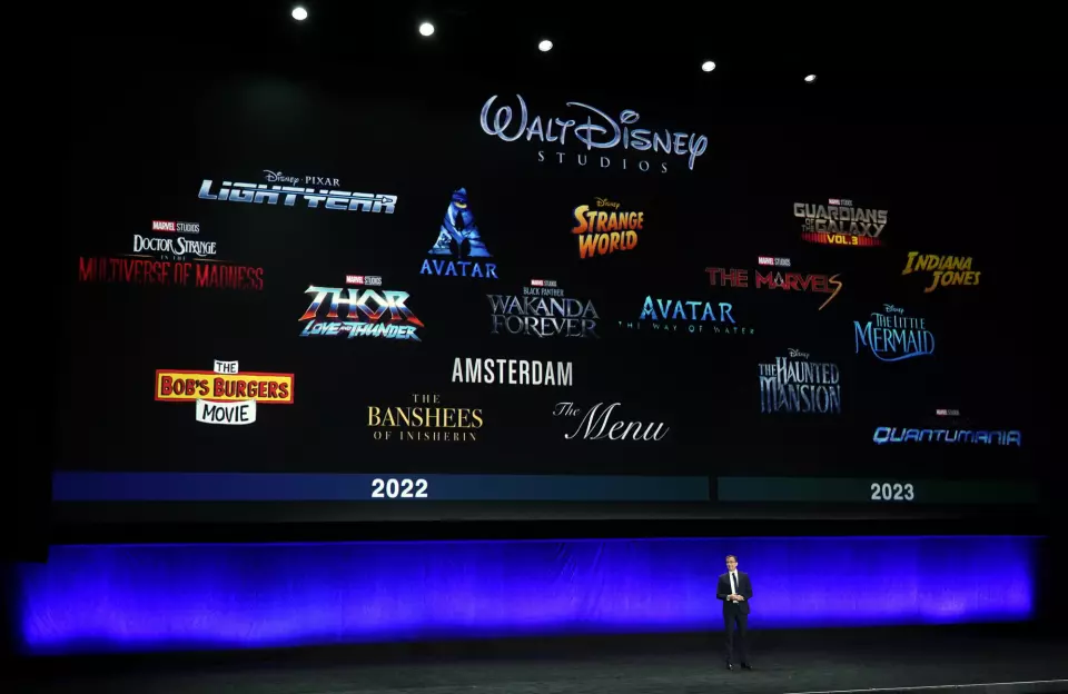 Disney+ har nå 221 millioner abonnenter, mens Netflix har 220,7 millioner.