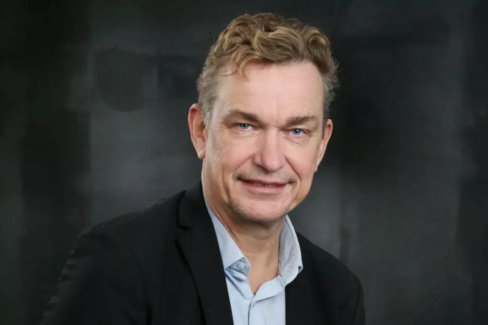 Espen Olsen Langfeldt går fra stilling som programredaktør, og blir ny leder for NRK Sporten.