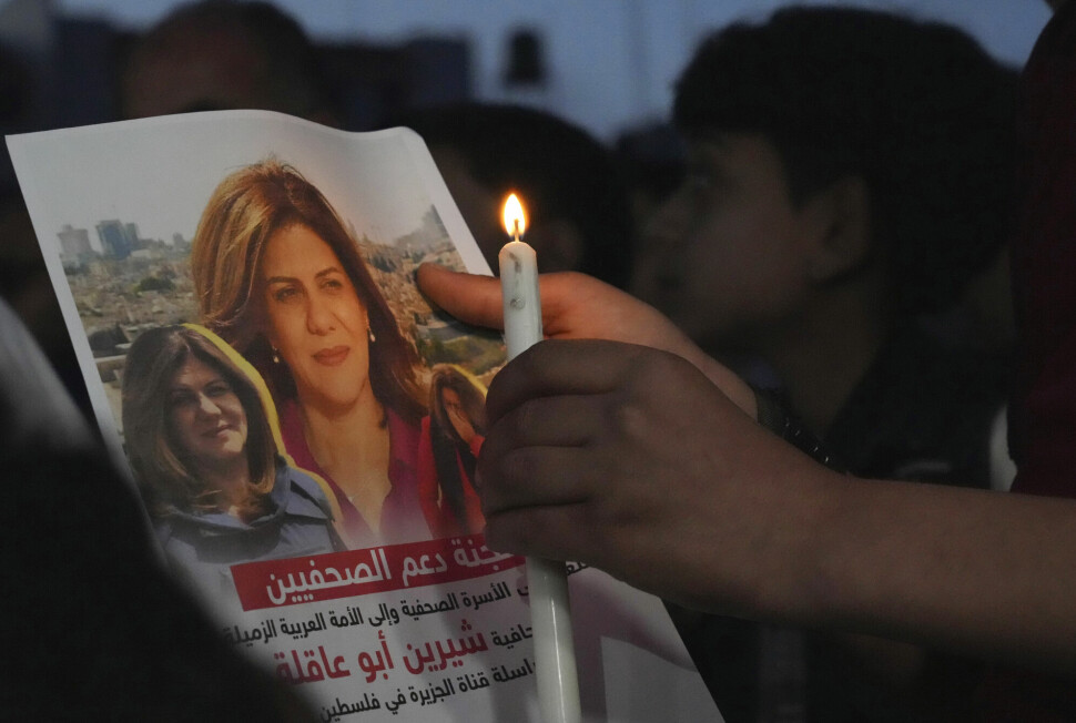 Den palestinsk-amerikanske journalisten Shireen Abu Akleh ble drept i mai. Mandag bekreftet det israelske forsvaret at hun ble skutt i hodet av en israelsk soldat, men sier det var et uhell.