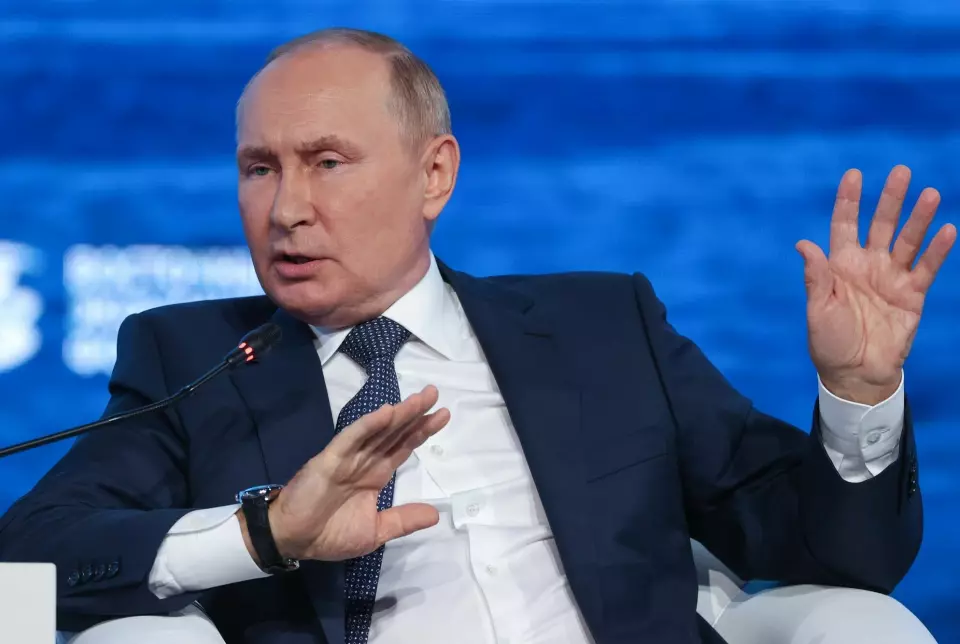 Russlands president Vladimir Putin kritiserte Nobelkomiteen da han talte til konferansen Eastern Economic Forum i kystbyen Vladivostok i Russland onsdag.