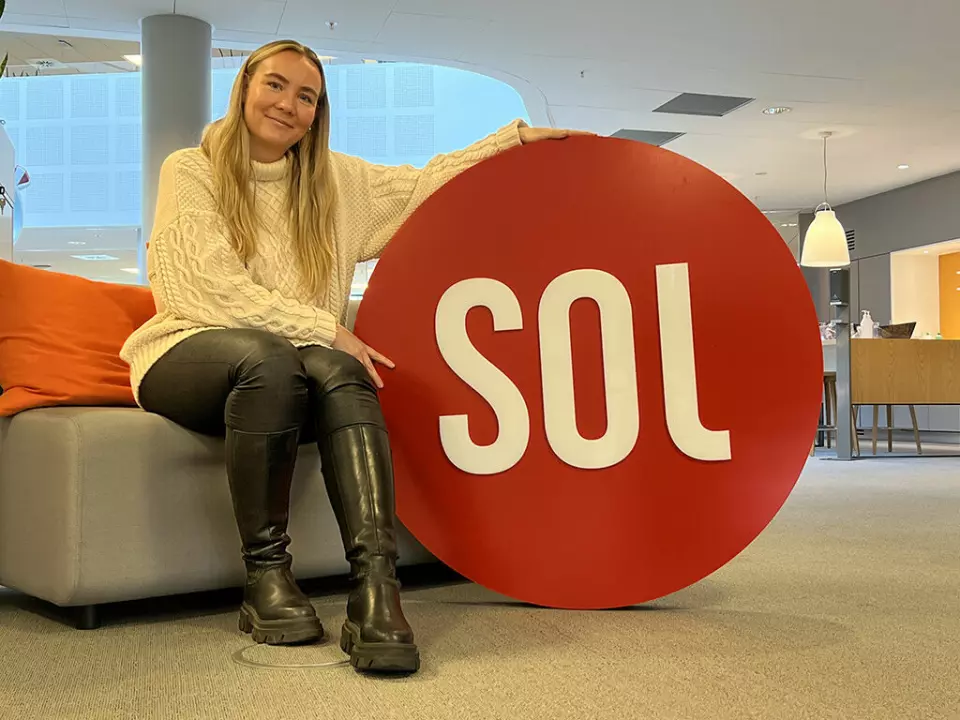 I 2018 kom hun til Sol som vaktsjef, nå blir Pernille Elene Bjørtomt Hunes nyhetsportalens nye deskleder.