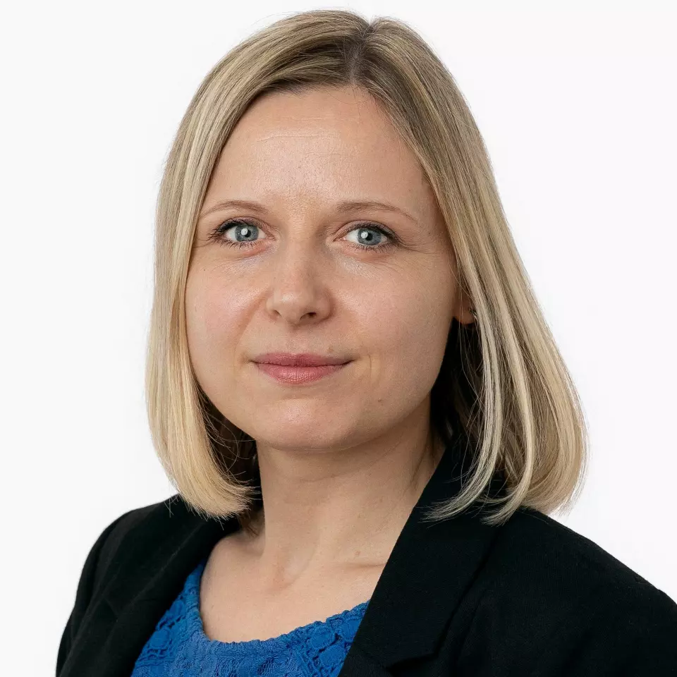 Seniorforsker Natalia Moen-Larsen har undersøkt russiske mediers omtale av ukrainske flyktninger.