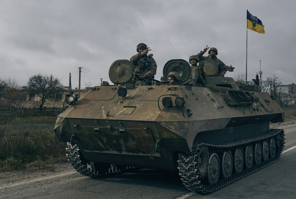 Ukrainske styrker fotografert i Kherson søndag 13. november.
