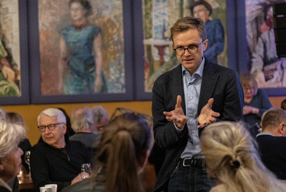 Aftenpostens USA-korrespondent Øystein Kløvstad Langberg forteller engasjert om valg-dekningen i USA til Aftenposten sine lesere.