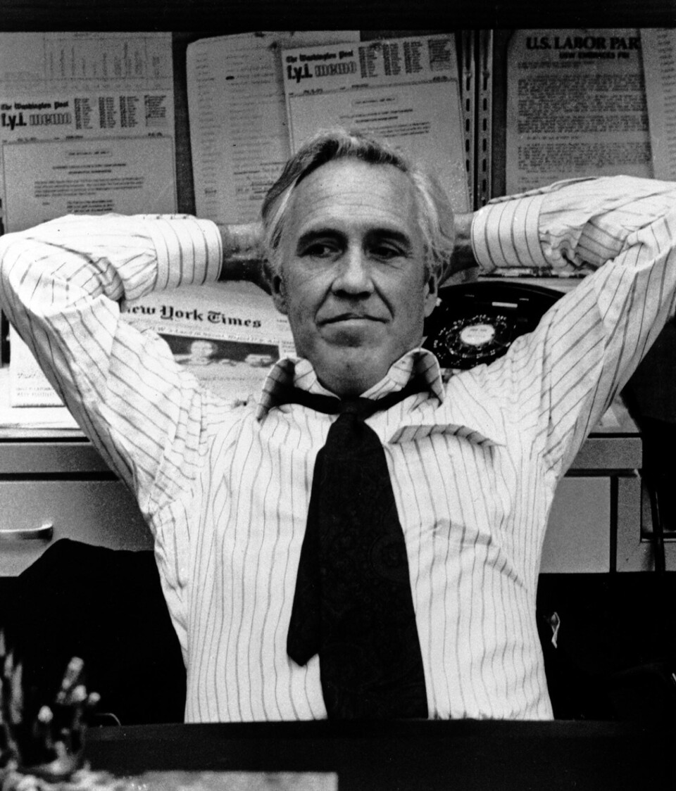 Jason Robards som Ben Bradlee. Jason Robards som Ben Bradlee.