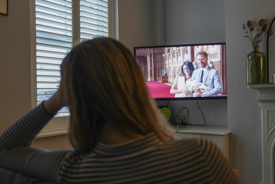 Over to millioner briter benket seg for å se dokumentarserien «Harry & Meghan» på Netflix torsdag. Her følger engelske Georgia med fra sitt hjem i Warwick.
