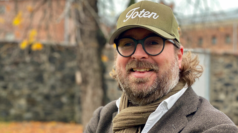 Ken André Ottesen har mange år som lokalavisjournalist bak seg, men er kanskje mest kjent for å stå bak Instagram-kontoen BAdesKen.