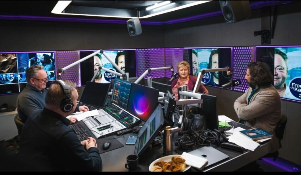 Erna Solberg er første gjest i podkasten «Fredrik og Kadafi». Erna Solberg er første gjest i podkasten «Fredrik og Kadafi».