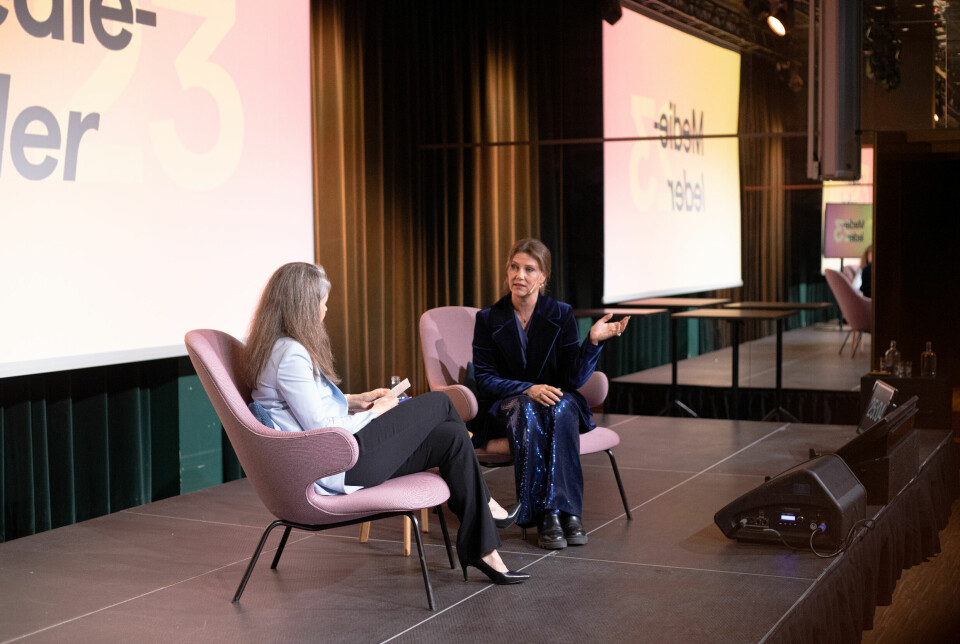 Hanne Skartveit entrevistó a Märtha Louise en el escenario.
