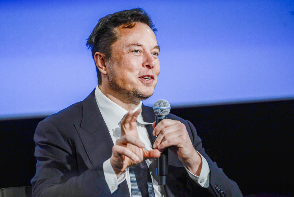 Finansselskapet Fidelity har senket verdivurderingen av sin Twitter-aksjepost med rundt to tredeler siden Elon Musk tok over nettplattformen.