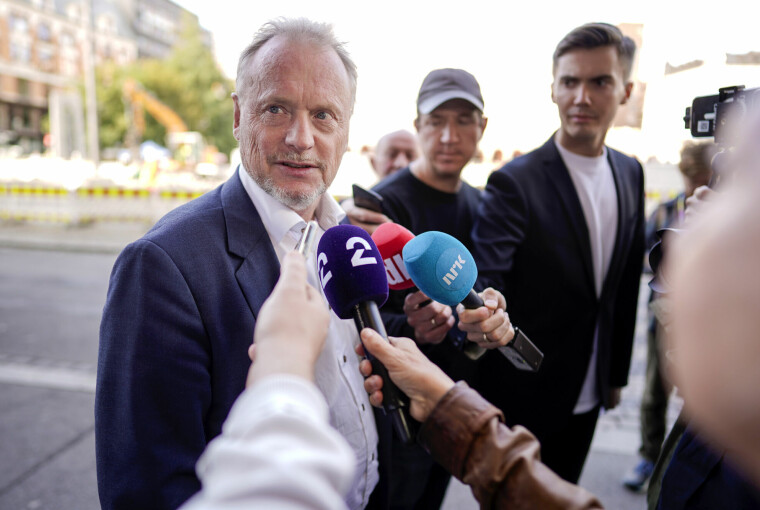 Oslo 20230912. Raymond Johansen ankommer sentralstyremøte i Arbeiderpartiet dagen etter kommunevalget.Foto: Heiko Junge / NTB