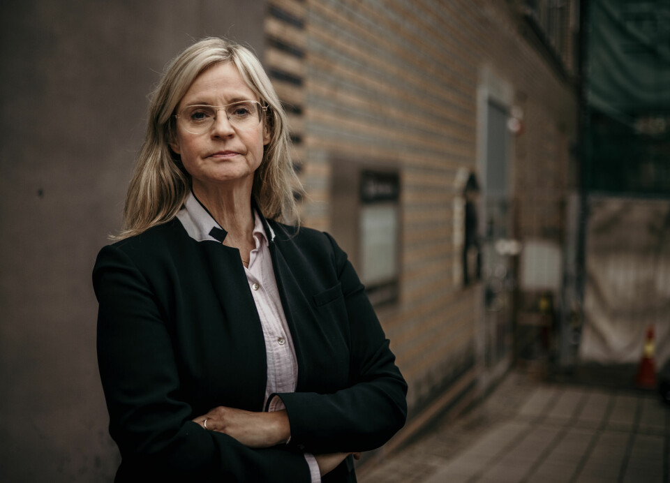 Karianne Solbrække, nyhetsredaktør i TV 2, forteller at nyhetsavdelingen også blir rammet av kuttene i TV 2.