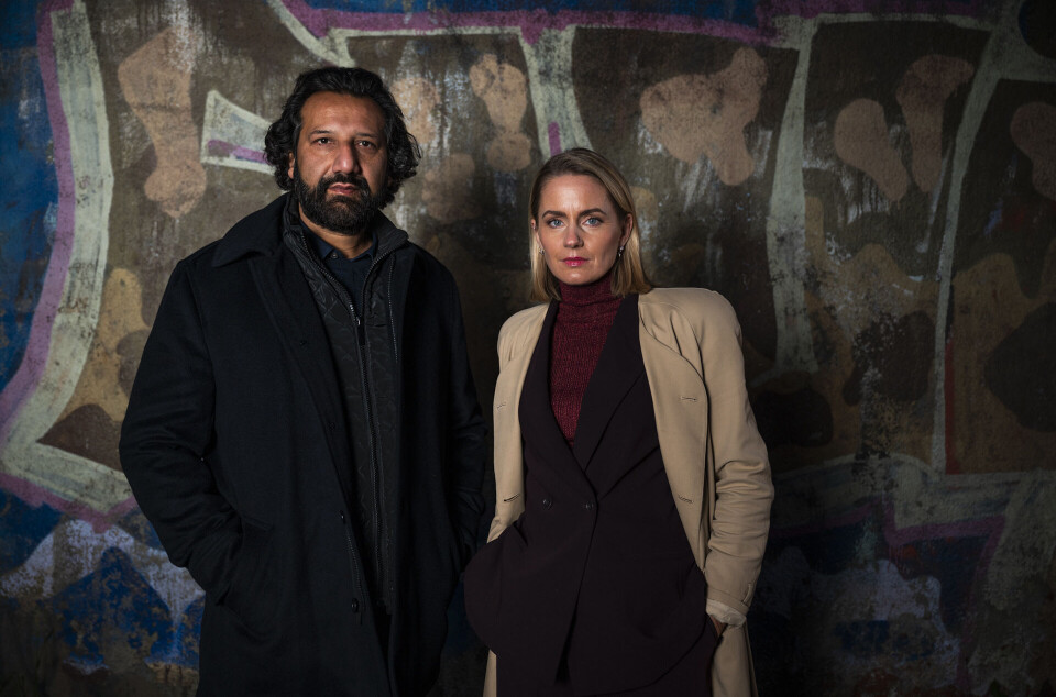 Kadafi Zaman og Janne Amble er programledere og reportere i «Norge bak fasaden».