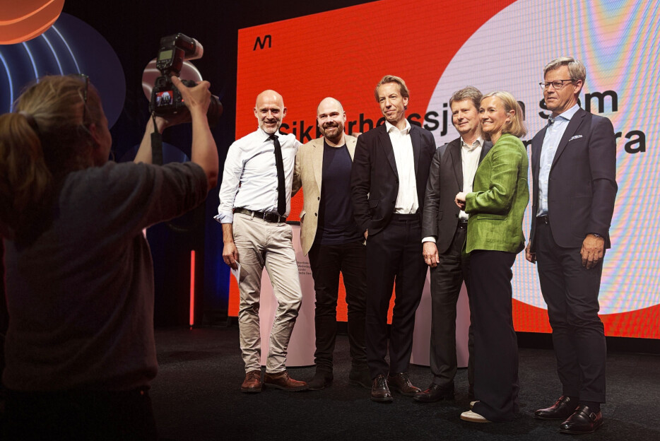 Se sjefene smiler, mens andre fortviler