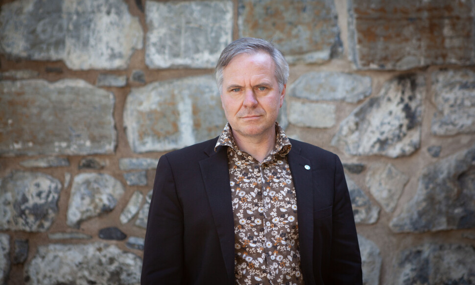 Krever svar om offentlige annonsekroner
