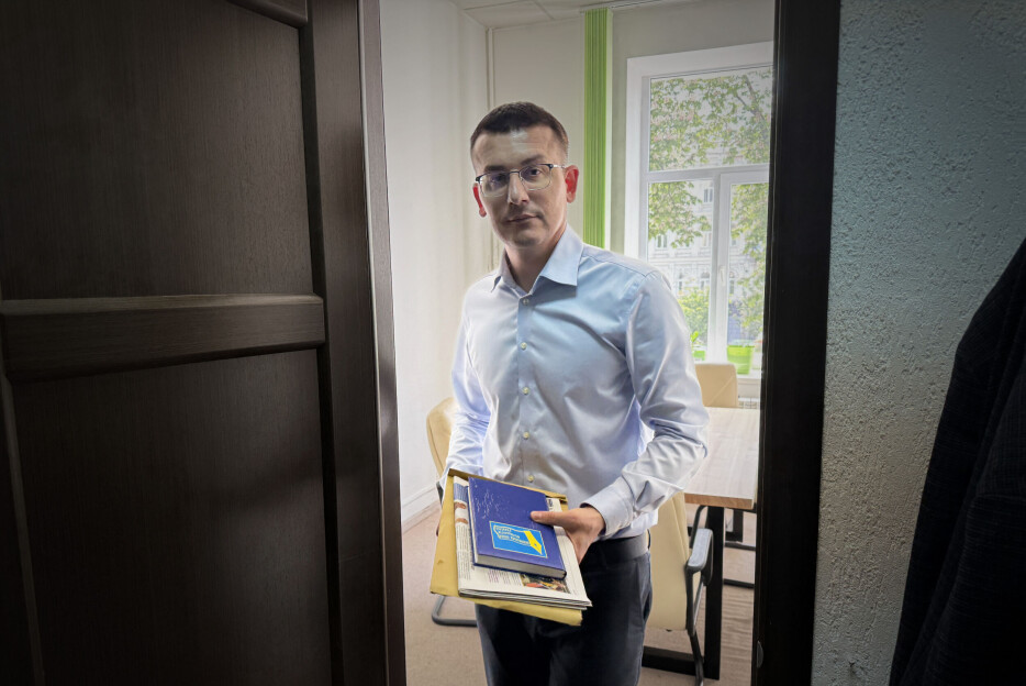 Restartet 31 aviser langs frontlinjen i Ukraina
