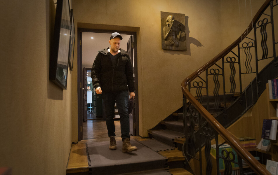 Avviser å ha betalt en million for Høiby-bilder: – Latterlig